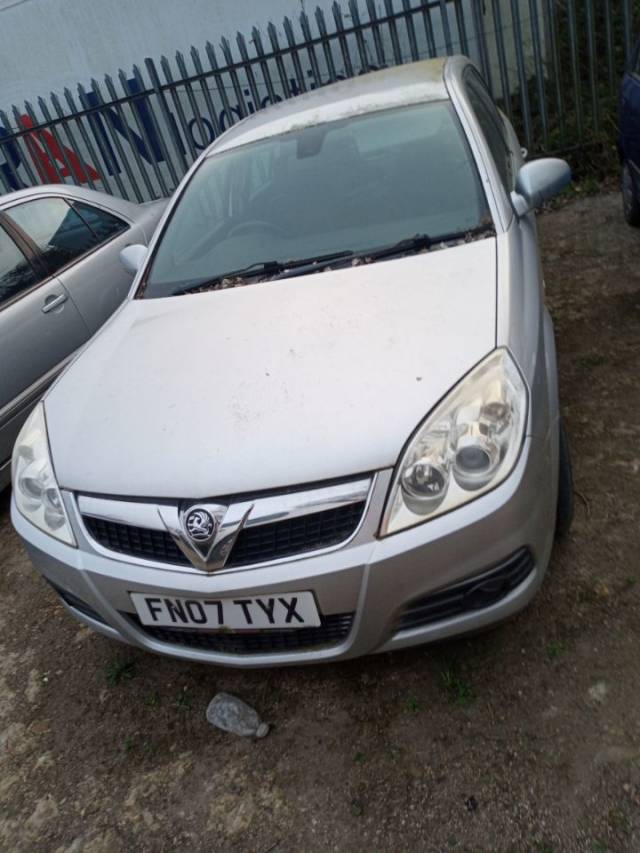 Vauxhall Vectra 1.9 CDTi Design [120] 5dr Estate Diesel Silver