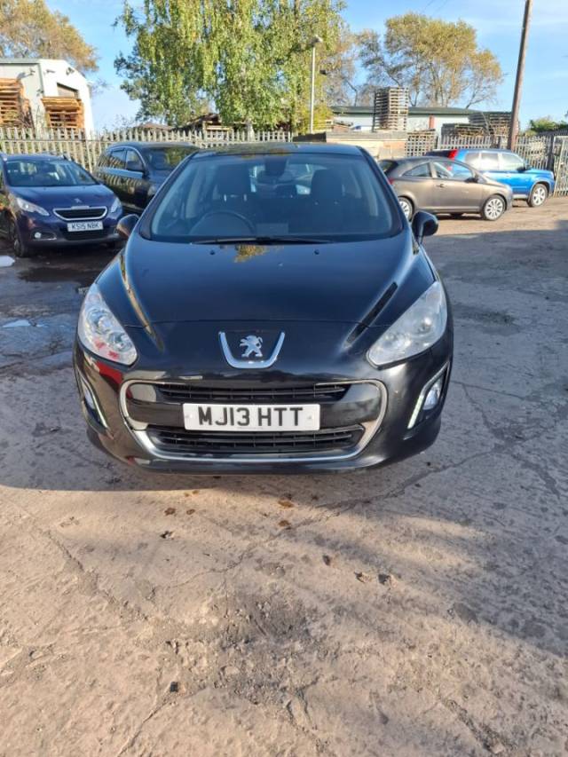 Peugeot 308 1.6 HDi 92 Active 5dr [Sat Nav] Hatchback Diesel Black