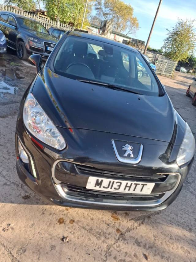 2013 Peugeot 308 1.6 HDi 92 Active 5dr [Sat Nav]